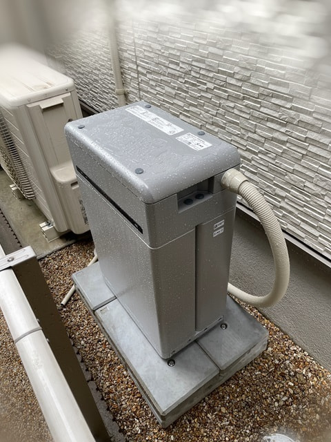 蓄電池の施工事例
