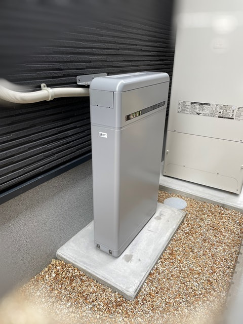蓄電池の施工事例